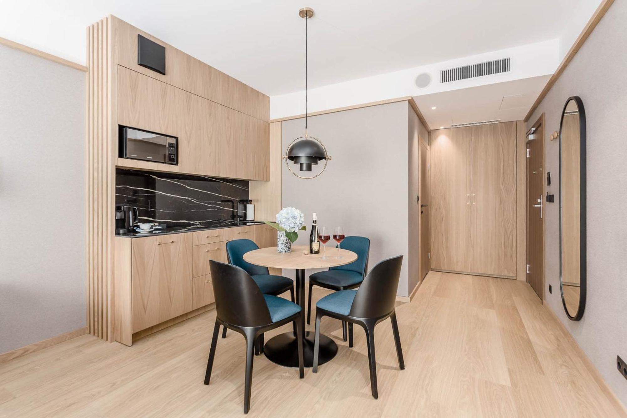 Deo Plaza - Apartamenty W Sercu Gdanska By Rent Like Home Buitenkant foto